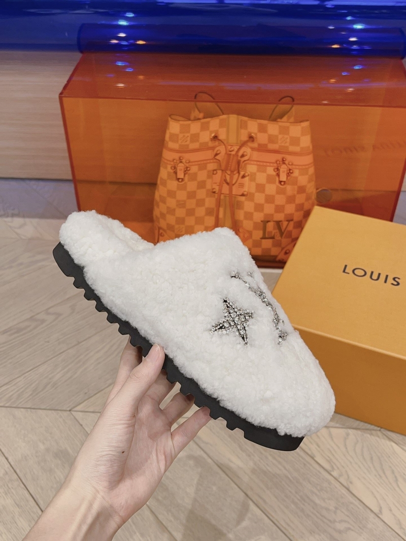 Louis Vuitton Slippers